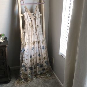 Ellie Tahari Size 8 Dress